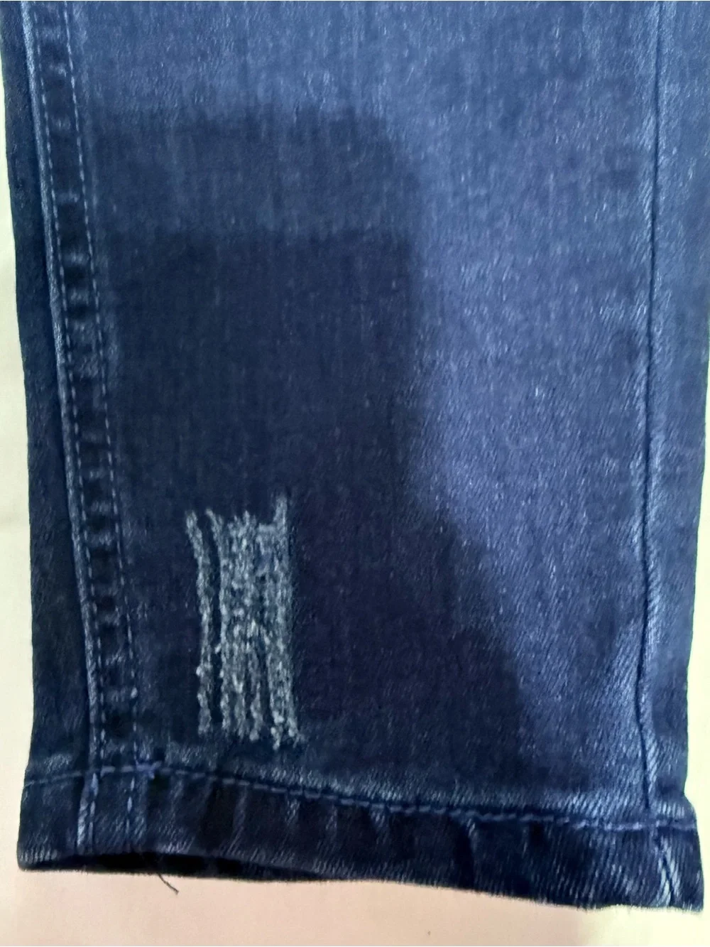 NWT Salvage Size 9 Dark Blue Distressed Jeans
